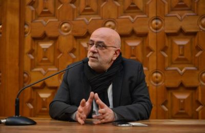 2015-02/Colosimo2700.jpg