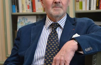 2017-02/demouy3700.jpg